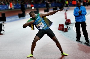 Usain Bolt Celebrates After Winning 100m Finals