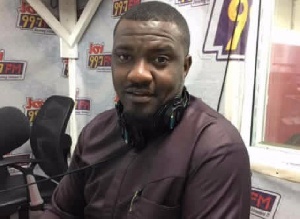 John Dumelo Studio