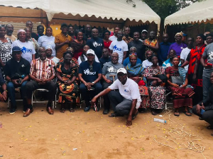 Some members of the EKA family union