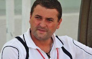 Coach Aristica Cioba
