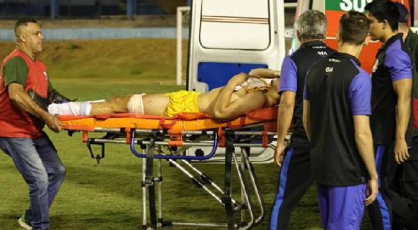 Police officer shoots goalkeeper during a scuffle in a match in Brazil