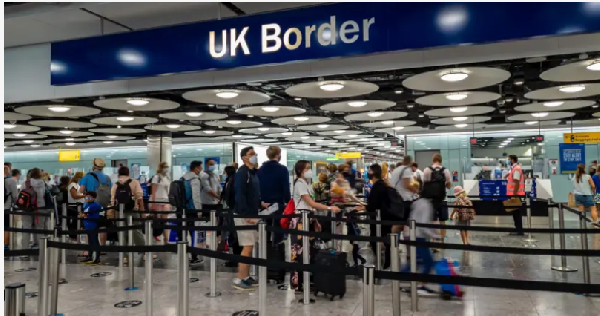 UK goment fit restrict visa applications for Nigerians and pipo from some oda kontris