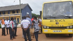 The WHO officials are at the school to immediately vaccinate the students to curb the deaths.
