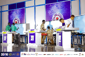 Anlo Senior High School and Kumasi High School left the stage in round 4 Anlo Senior High School and Kumasi High School left the stage in round 4