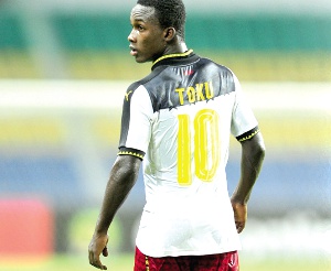 Toku started the Burkina game from the pitch