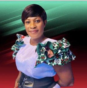 Linda Ahenkora is the DCE Akyemansa