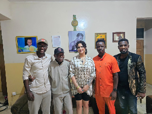 (2nd from left) Former World Champion D.K Poison