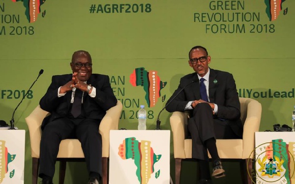 Nana Akufo-Addo with Paul Kagame at the African Green Revolution Forum
