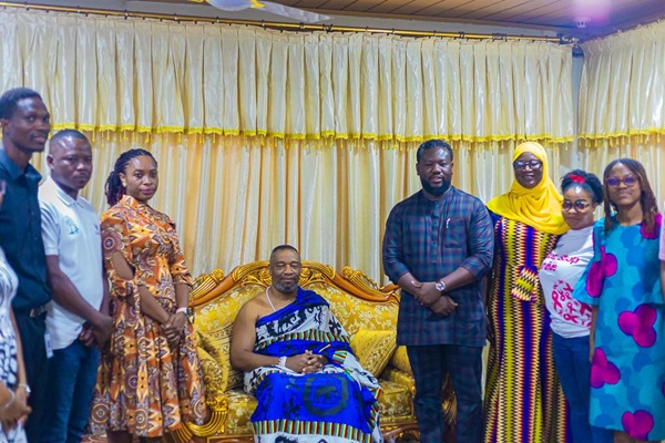 Ghana Nii Tackie Teiko Tsuru II (seated) with  the delegation from BOST