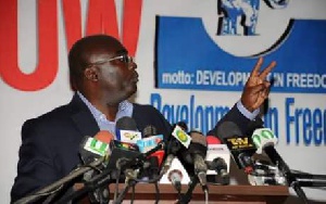Dr Mahamudu Bawumia making the case for a new voters register