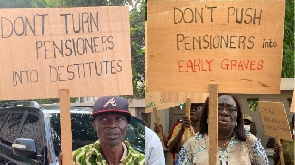 Pensioners picket Finance Ministry