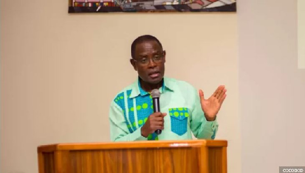 Dr Emmanuel Opoku, Deputy Chief Executive of COCOBOD