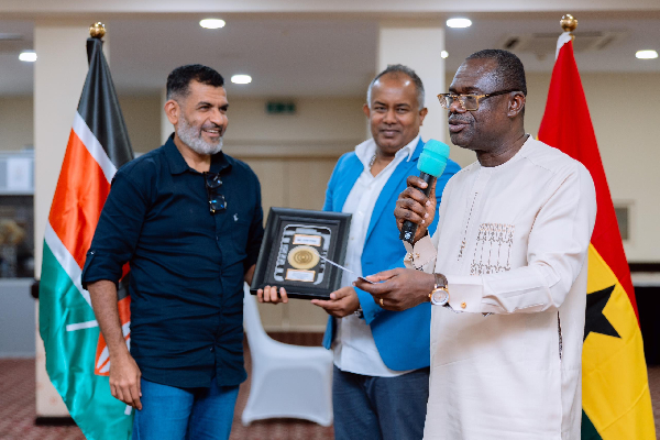 Abdullswamad Sherrif Nassir (L) with Dr Joseph Siaw Agyepong