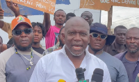 Alhaji Abdul Rahim Haruna, popularly known as Dagomba Boy speaking to the media