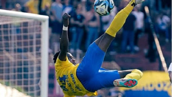 Boateng scored all goals in First Vienna's 3-1 victory at the Hohe Warte Stadium