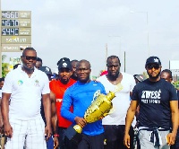 The Mayor of Accra with the trophy