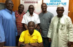 Kwesi Appiah with some members of the Retired National Footballers Association