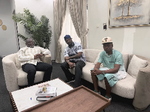 The Nigerian music superstar sited among others with Alhaji Fuseini Yushaw
