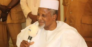 Dantata started business in his teens, trading in kolanuts and groundnuts