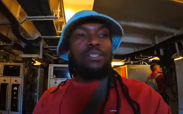“I feel like a soldier now’ - David Oscar exclaims amazed by submarine museum tour