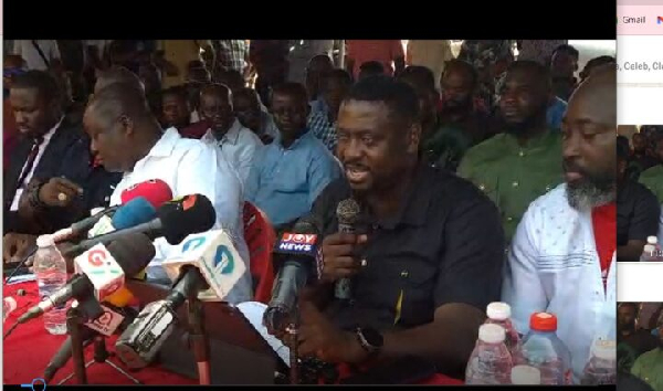 Paul Kobina Mensah, General Secretary of the Ghana Institute of Freight Forwarders speaking
