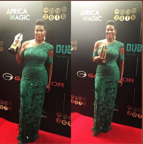 Stephanie Linus with her award