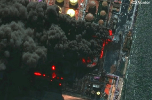 Ukraine strikes ignite major fires at Russian oil sites