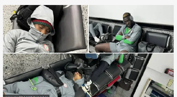 Super Eagles of Nigeria don stay for almost fifteen hours for Abraq Airport for Libya.