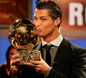 Cristiano Ronaldo kissing the Ballon d'Or trophy in 2008 Cristiano Ronaldo kissing the Ballon d'Or trophy in 2008
