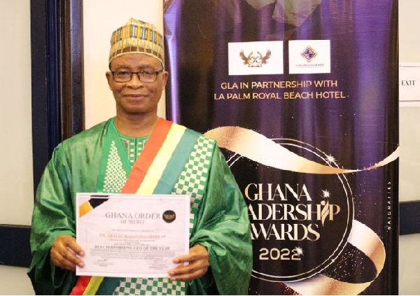 Obrempong Dr. Abdulai with the best performing  CEO 2022 Award