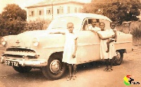 Late Paa Kwesi Amissah-Arthur (in the car) in 1956