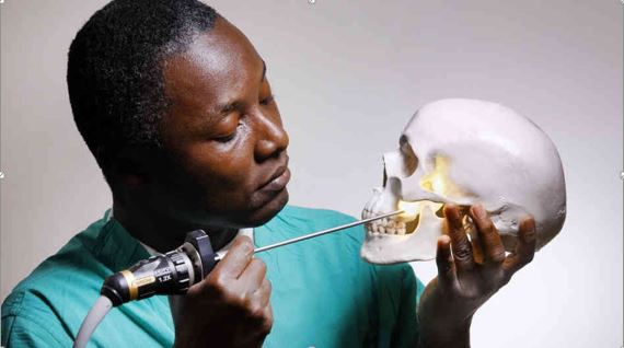 Dr. Kofi Boahene is a surgeon who visits Ghana to perform free surgeries for Ghanaians