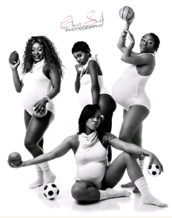 The pregnancy photoshoots of these group of friends are so adorable