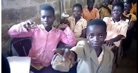 The pupils are compelled to improvise with stones because they did not have access to a computer