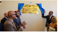 Somali Prime Minister Hamza Abdi Barre (far right) and other officials launching the new blood bank