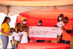 Vodafone organises free eye screening and donated Ghc 5,000 to the home