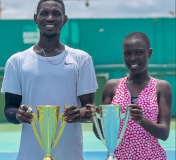 Johnson Acquah (L) and Georgette Nortey (R) won trophies at the 2025 TPG tour