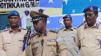 Hirshabelle Police Commissioner Hassan Dhiesow Hassan (with microphone)