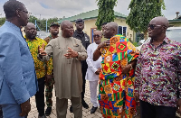 Otumfuo Osei Tutu in a chat with CEO of COA Herbal Ltd Prof. Samuel Ato Duncan