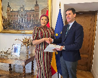 Kalsoume Sinare (L) presented her Letters of Credence to Adriàn Martin Couce (R)