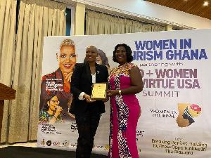 Shannan Ighodaro (L) and Ambassador Nancy Q Sam (R)