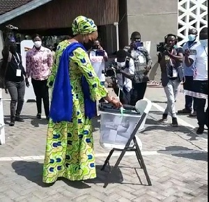 Samia Bawumia casting her vote
