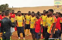 Keni with players at Pobiman