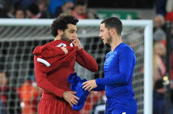 Mohamed Salah (in red) and Eden Hazard (in blue)