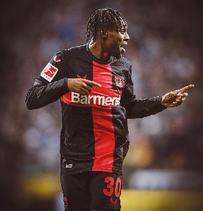 Jeremie Frimpong delivers assist as Bayer Leverkusen beat Freiburg to maintain unbeaten run