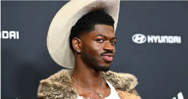 Lil Nas X bi American rapper