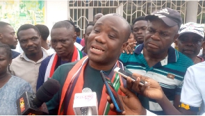 Felix Ofosu Kwakye with delegates in Abura Asebu Kwamankese Constituency