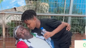 Watch as Jordan Ayew's son shares heartwarming moment with grandfather Abedi Pele