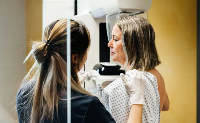Breast cancer patient could safely avoid chemotherapy