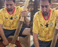 Canadian expatriate Kwame Ahuofe captured pounding fufu